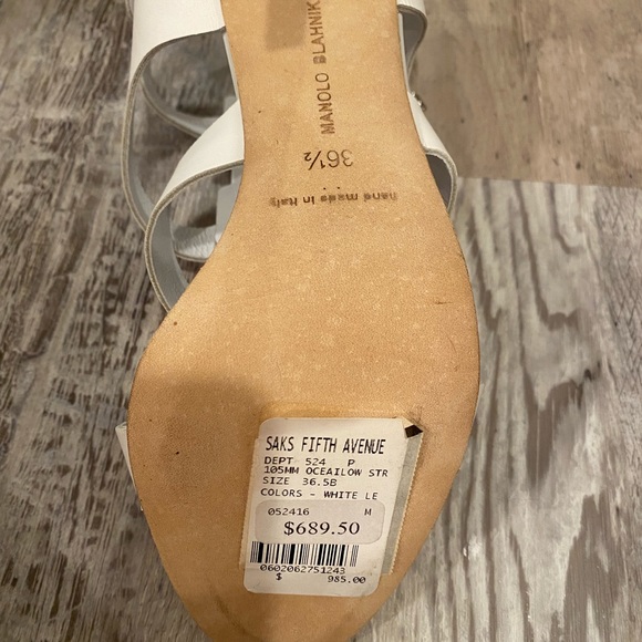 MANOLO BLAHNIK HEELS✨ - Picture 3 of 9